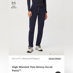 Figs Women’s Yola Skinny Scrub Pants. Navy, Size XL
